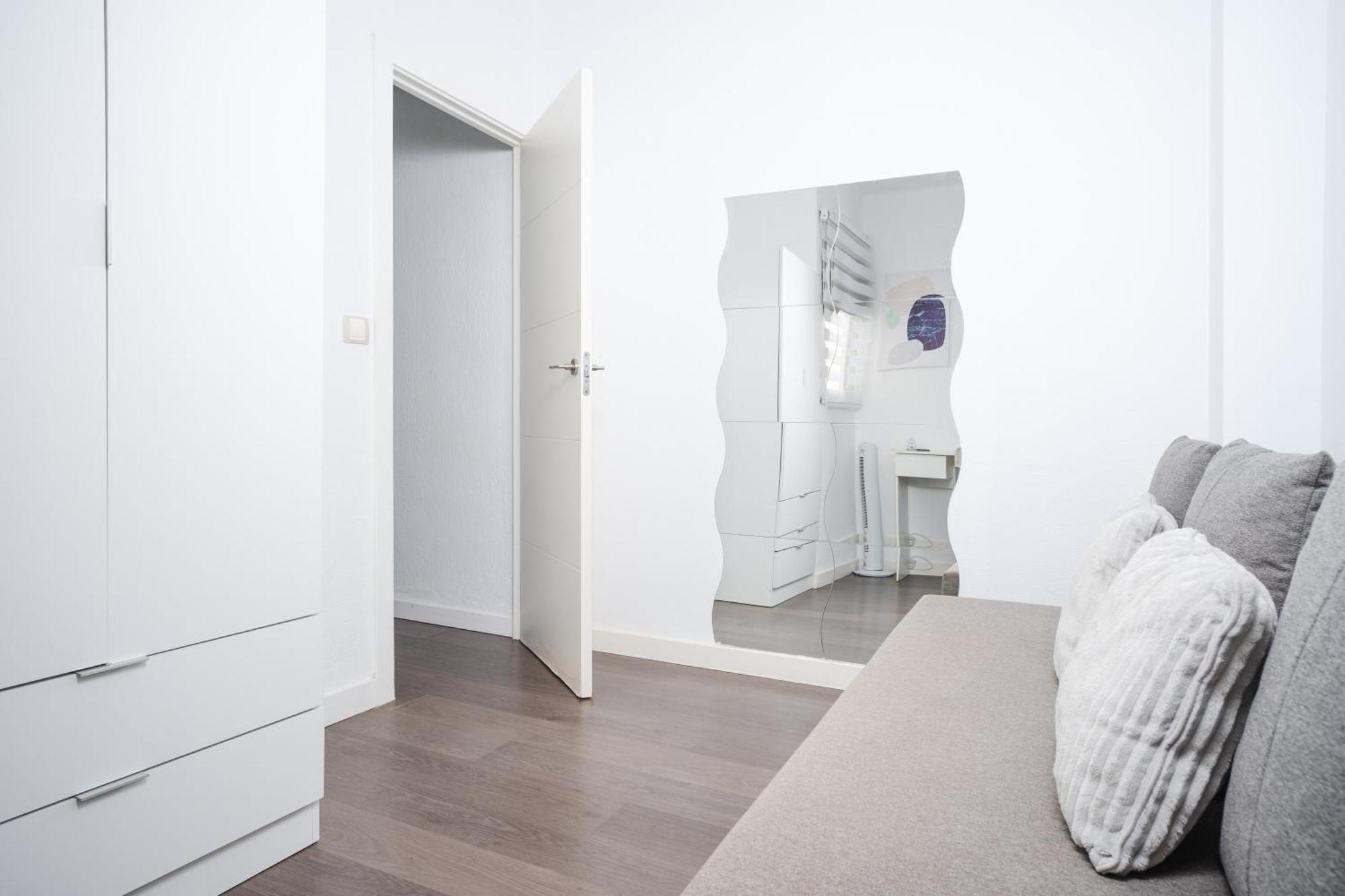 Acogedor Piso Con Balcon Apartamento Sevilha Exterior foto