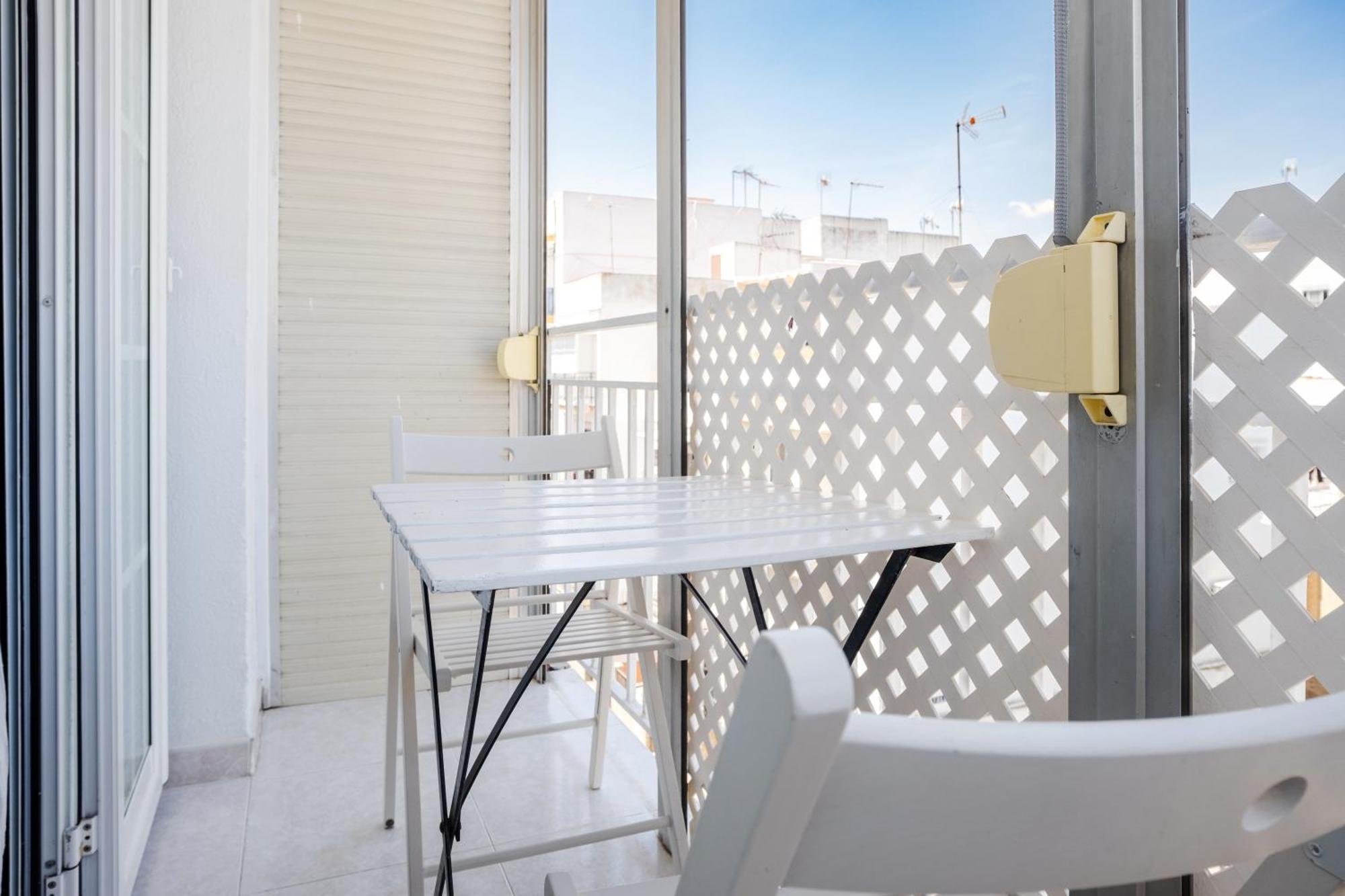 Acogedor Piso Con Balcon Apartamento Sevilha Exterior foto